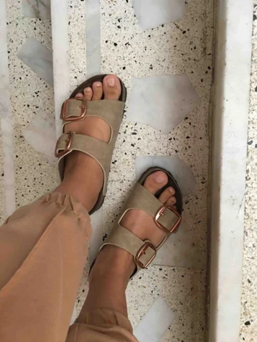 Kadın Çift Bantlı Terlik – Rahat Tabanlı Günlük Yaz Terliği Bej photo review